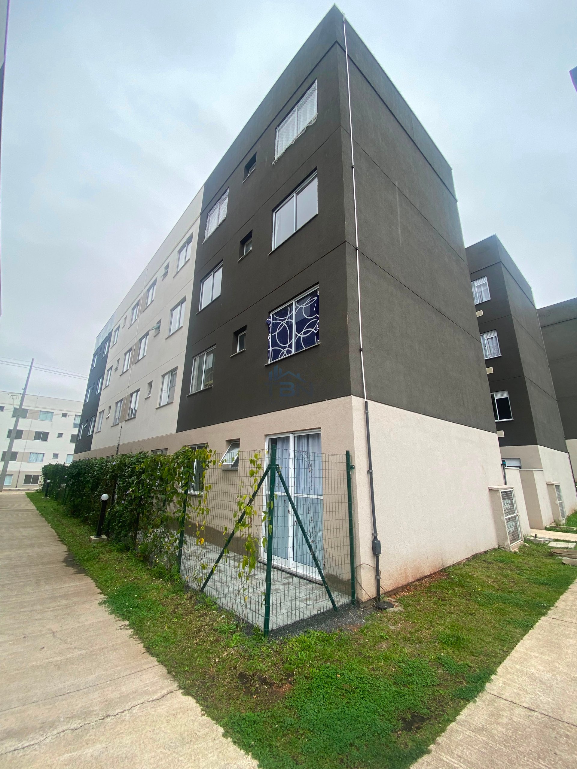 Apartamento em Ouro Verde